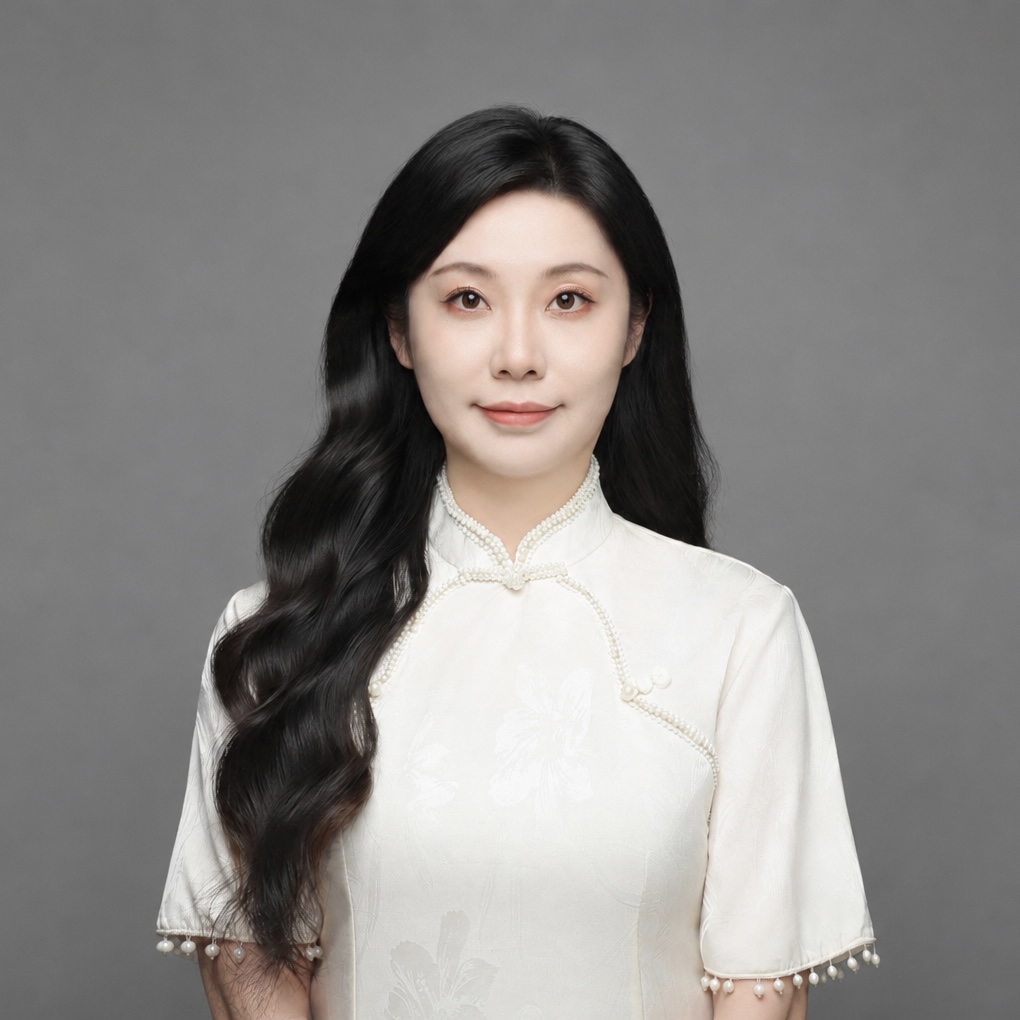 Portrait of Fiona Liu